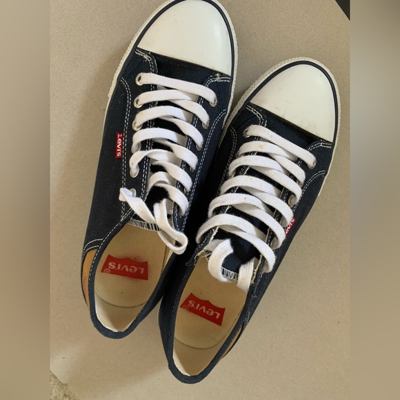 Levis canvas sneakers size 8 - Picture 8 of 9